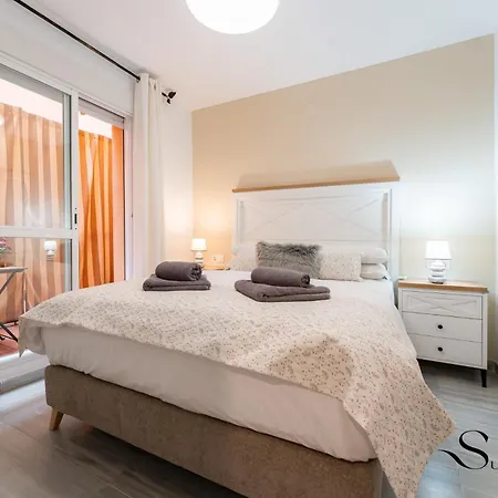 50 Meters From The Beach, 1 Bedroom With Parking