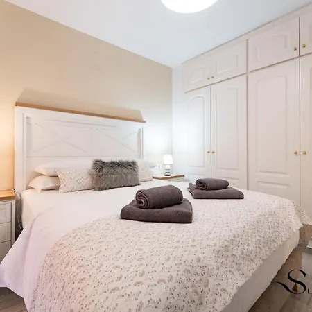 50 Meters From The Beach, 1 Bedroom With Parking